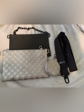 Louis Vuitton In The Loop Trio pouch EUC